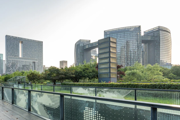 “脫碳”行動指南：發(fā)展綠色建筑！