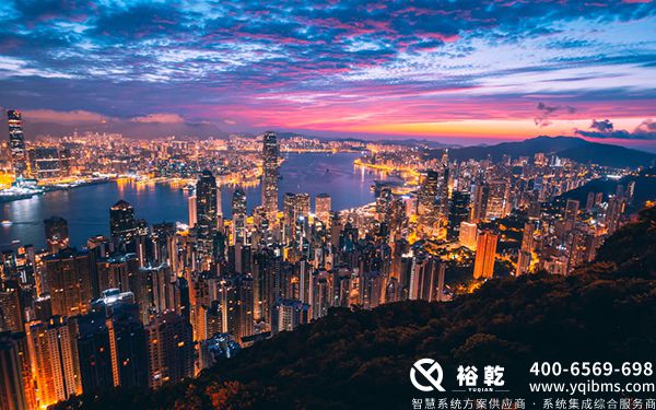 智慧工廠管理系統(tǒng)：引領(lǐng)制造業(yè)的數(shù)字化轉(zhuǎn)型浪潮